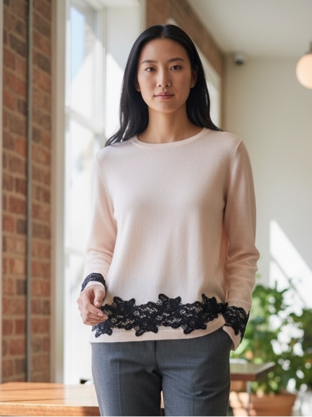 Allude Cashmere Sweater